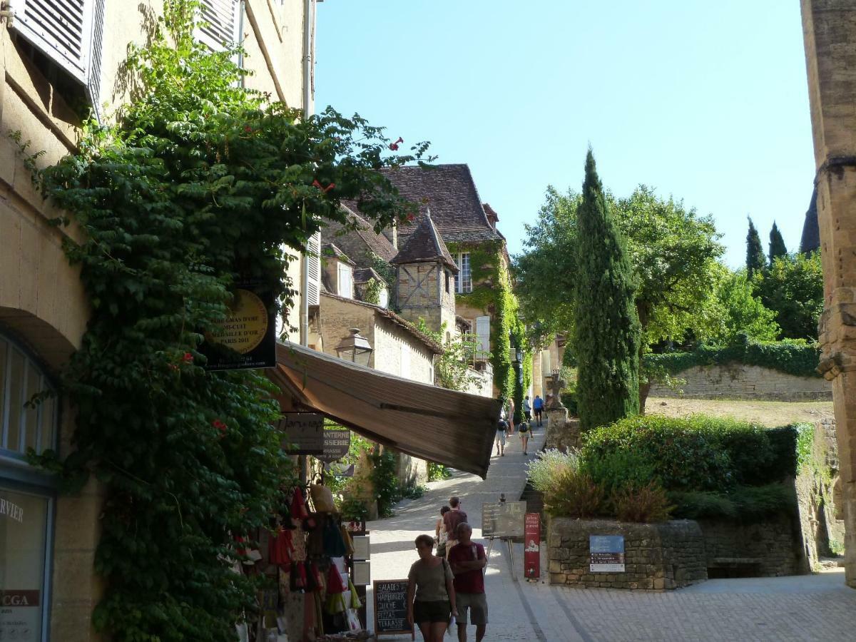 Appartement Centre Medieval Le Boudoir De Marie Сарла-ла-Канеда Екстериор снимка
